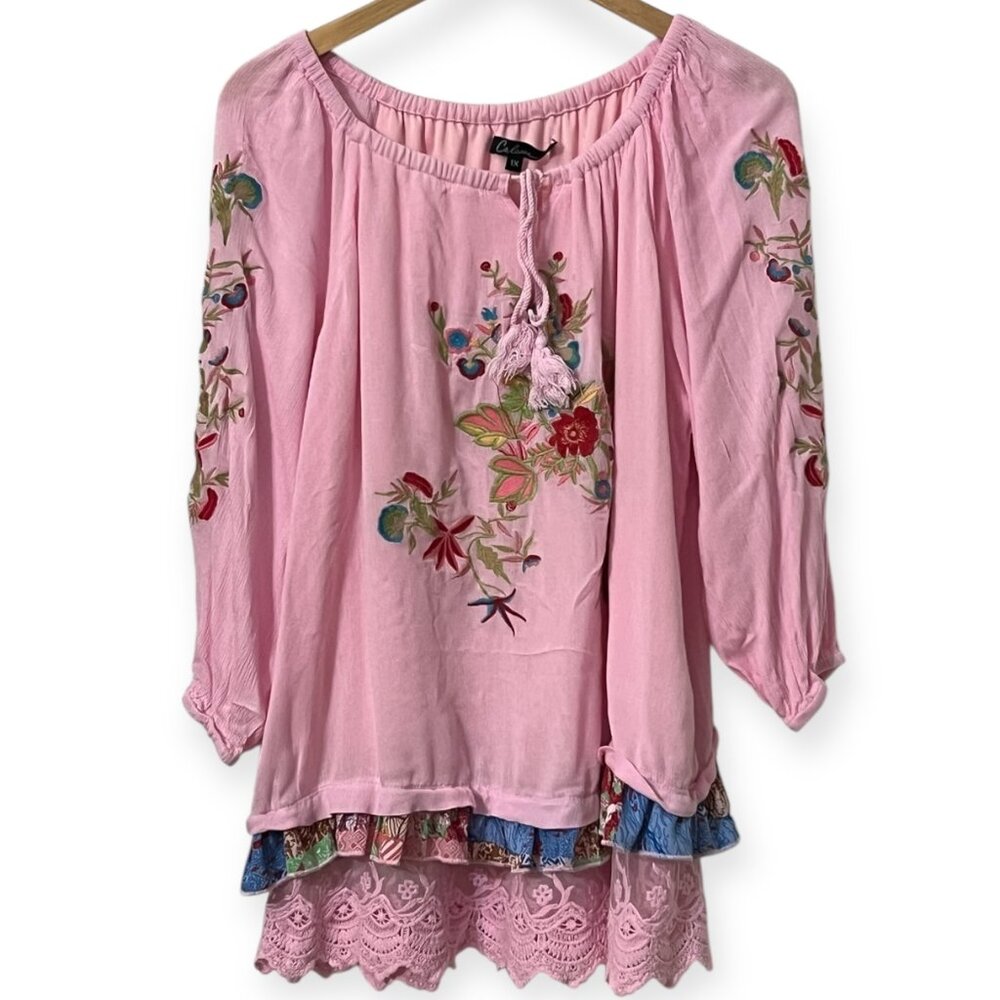 Caleaas 1X Pink Embroidered Boho Peasant Top Floral Tassel Sleeve Lace Hem Rayon